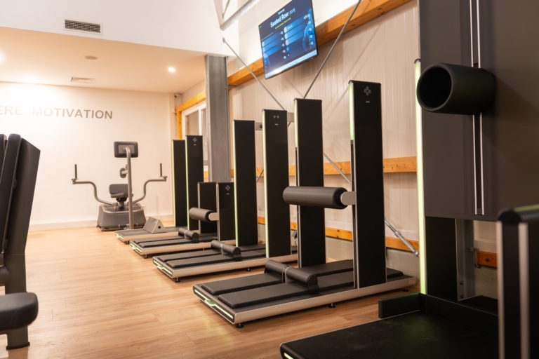 Egym-.jpg